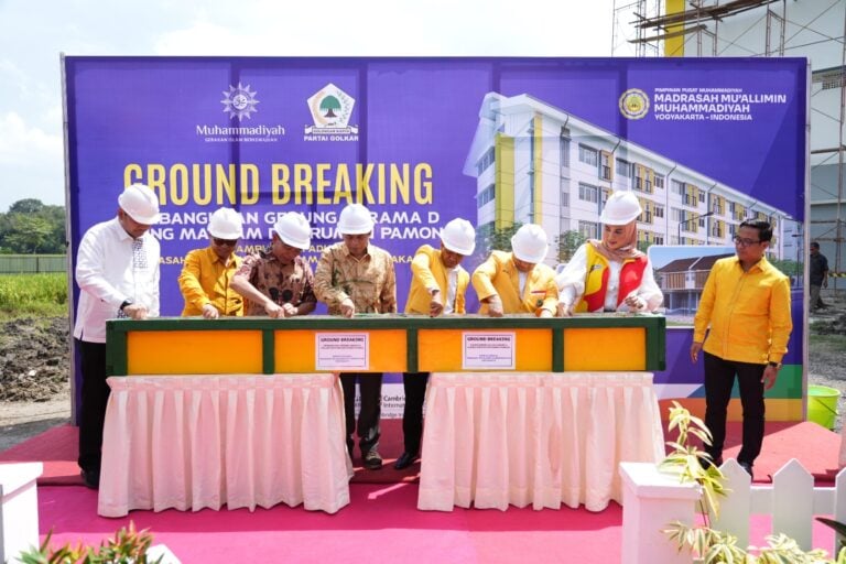 PP Muhammadiyah bersama Partai Golkar Ground Breaking Gedung Asrama Mu'allimin Muhammadiyah Yogyakarta