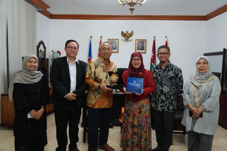 Muhammadiyah Dapat Dukungan Dubes RI di Yordania untuk Program Kemanusiaan Palestina