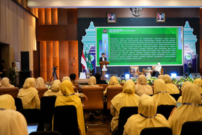Perlindungan Moral Generasi Muda, Yusril Ihza Mahendra Sampaikan Pentingnya Lingkungan Sosial