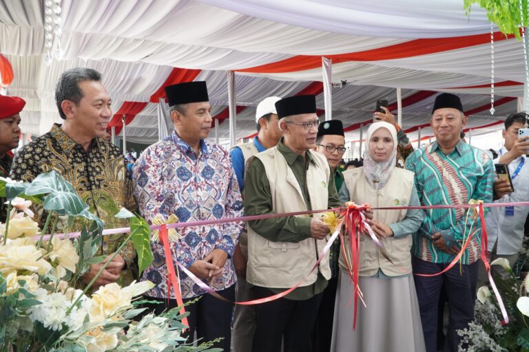Haedar Nashir Resmikan Gedung Baru UNIMUGO, Tekankan Tata Kelola Berkemajuan