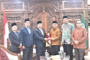 Menteri Urusan Islam Kamboja Kunjungi PP Muhammadiyah, Bahas Peluang Kerjasama Pendidikan