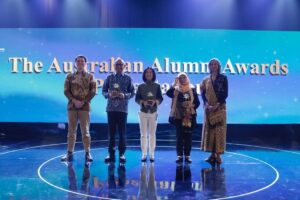 Anggota Majelis Tarjih Muhammadiyah Raih Penghargaan dari Kedubes Australia