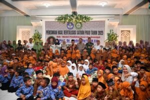 Revitalisasi Pendidikan Usia Dini, Abdul Mu’ti Resmikan TK Muslimat NU Roudlotut Tholibin