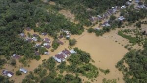 Khutbah Jumat: Ketika Bencana Menguji Solidaritas Kita