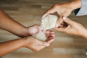 Siapa Saja Yang Wajib Membayar Zakat Fitri - Siapa saja yang Wajib