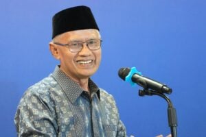 Haedar Nashir Idulfitri Momentum Berbagi Dan Bangun Persaudaraan Melintas - Haedar Nashir: