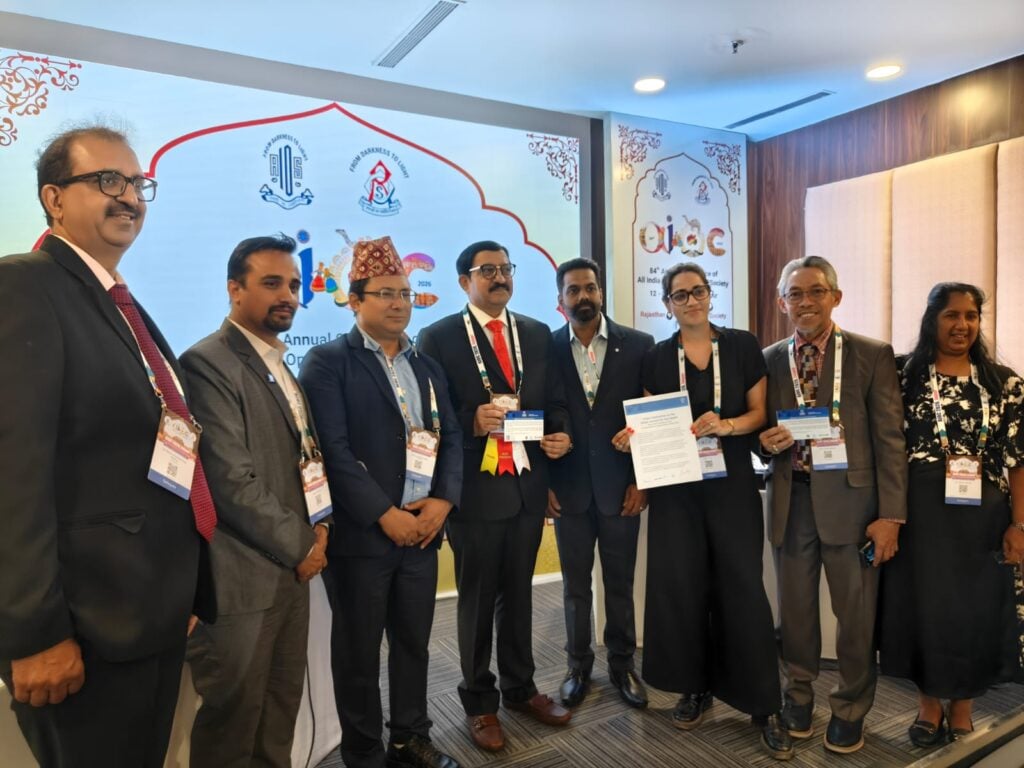 Kader Muhammadiyah Prof. Budu Raih Penghargaan Internasional di Forum Oftalmologi AIOS 2026 India