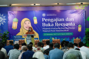 Karyawan Kantor Pimpinan Pusat Muhammadiyah Gelar Buka Bersama Keluarga - Karyawan Kantor