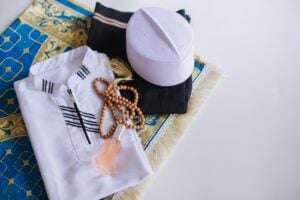 Siapkan Baju Terbaik Untuk Idulfitri Tidak Harus Baju Baru - Siapkan Baju