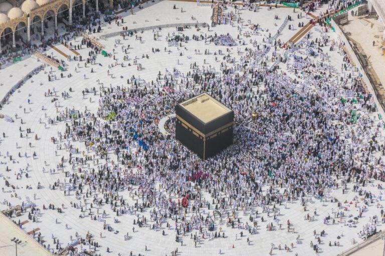 Bolehkah Perempuan Haid Melakukan Tawaf Ifadah - Bolehkah Perempuan Haid Melakukan Tawaf