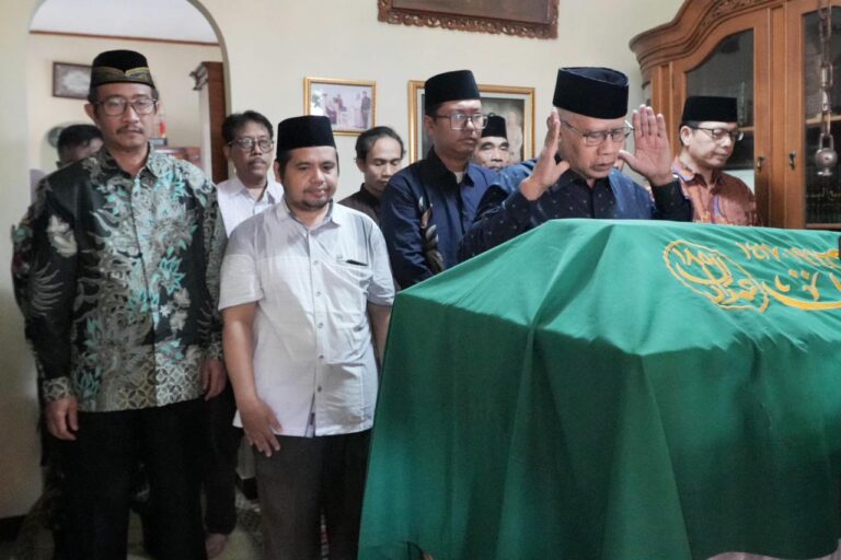 Haedar Nashir Lepas Kepergian Hamim Ilyas Ulama Luhur Dengan Jiwa Rahamutiyah -