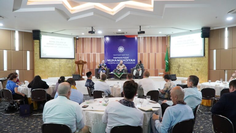 Muhammadiyah Dan Rcds Inggris Perkuat Diplomasi Kemanusiaan Dan Ketahanan Iklim Global -