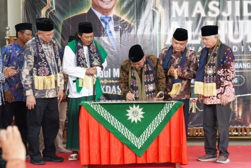 Resmikan Masjid Al Huda, Abdul Mu’ti Tekankan Peran Masjid sebagai Pemersatu dan Pusat Peradaban