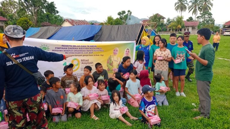 Lima Hari Di Garis Depan Bencana Muhammadiyah Dampingi Korban Gempa Sigi -