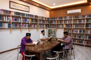 Masjid Harus Menjadi Rumah Ilmu Dan Literasi Umat - Masjid Harus Menjadi