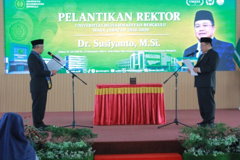 Pelantikan Rektor Umb Jadi Momentum Perkuat Keunggulan Ptma - Pelantikan Rektor UMB