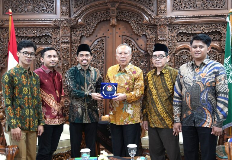Pp Muhammadiyah Dorong Sinergi Dengan Diaspora Pelajar Indonesia Di Timur Tengah Dan