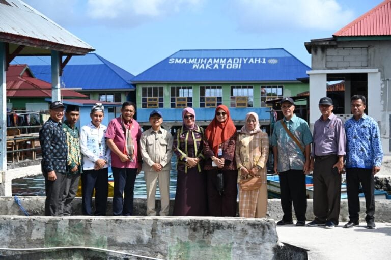 Tinjau Sma Muhammadiyah Wakatobi Wamendikdasmen Fajar Dorong Pendidikan Berkualitas Hingga Ujung Negeri
