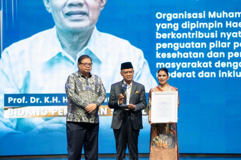 Raih Penghargaan Achmad Bakrie Xxii Haedar Nashir Tegaskan Jalan Sunyi Muhammadiyah -