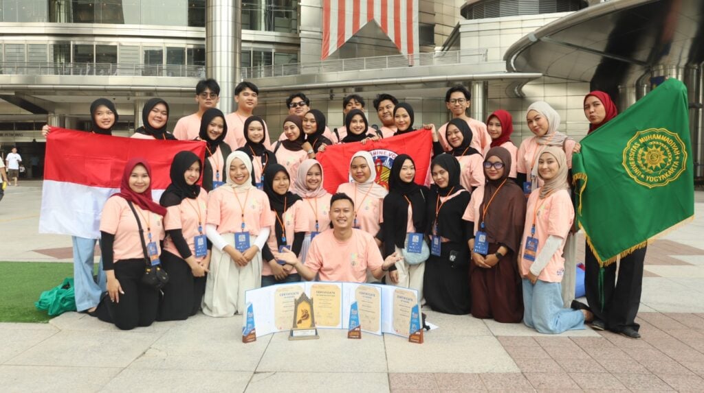 Harumkan Nama Indonesia, Paduan Suara UMY Borong Tiga Medali Emas di Malaysia