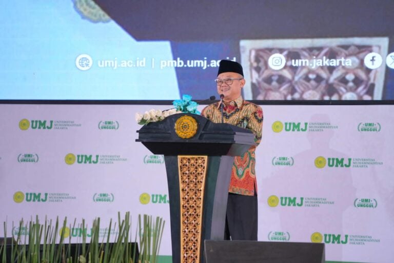 Mengapa Muhammadiyah Berbeda - Mengapa Muhammadiyah Berbeda?