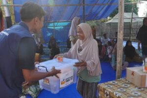 Muhammadiyah Salurkan Bantuan Operasional Dan 1 400 Paket Rendangmu - Muhammadiyah Salurkan