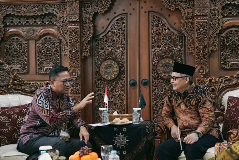 Muhammadiyah Jajaki Peluang Kerja Sama Dengan Kbri Yaounde Dari Pendidikan Hingga Kesukarelawanan
